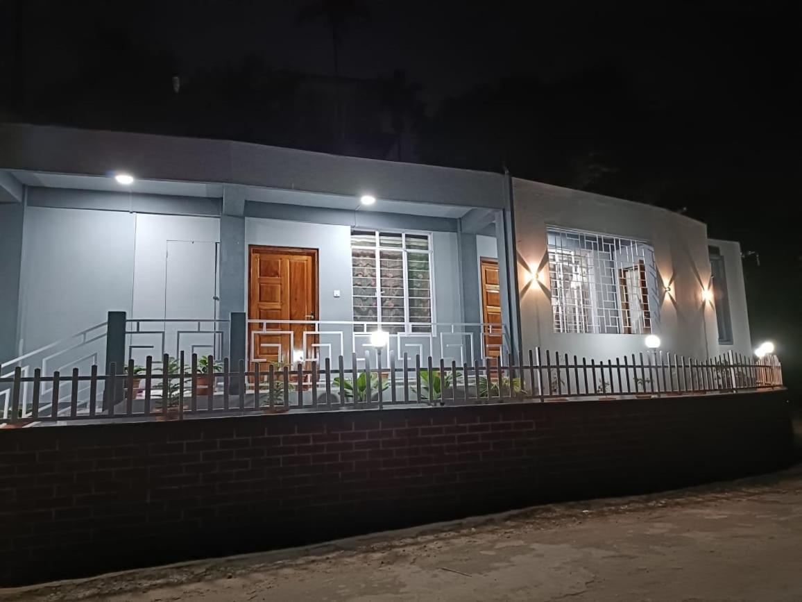 Living Roots Lodge Cherrapunji Ngoại thất bức ảnh