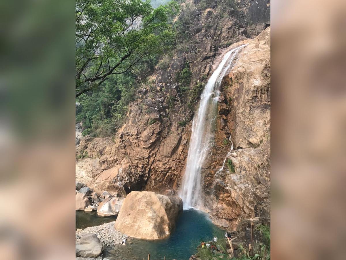 Living Roots Lodge Cherrapunji Ngoại thất bức ảnh