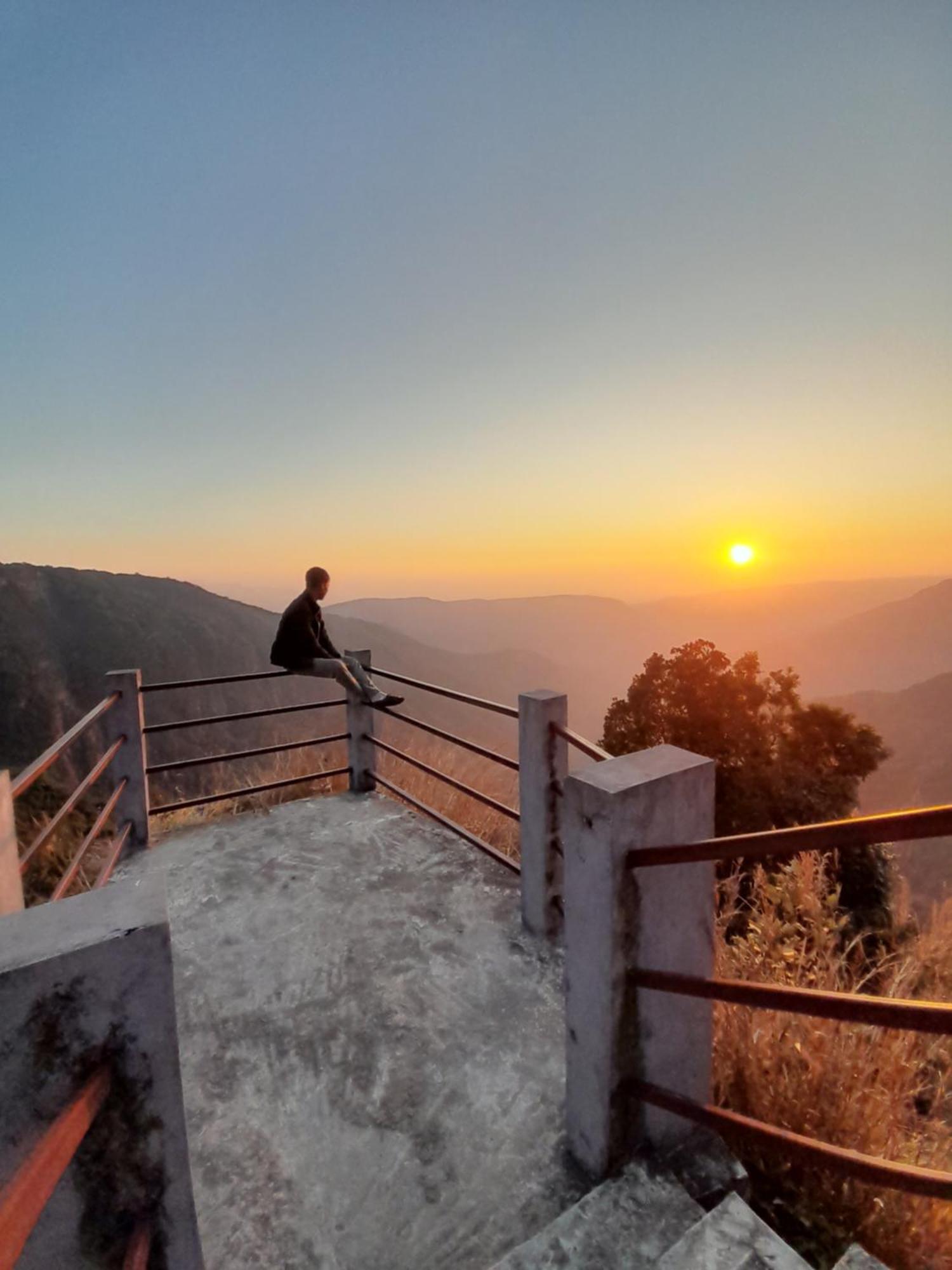 Living Roots Lodge Cherrapunji Ngoại thất bức ảnh